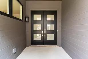 126 W 4th St, Covington, KY 41011 - Photo 4