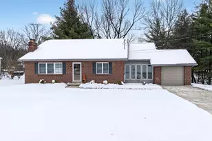 717 Oakland Dr, Taylor Mill, KY 41015 - Photo 1