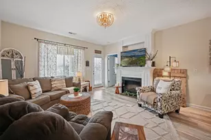 8099 Over Par Ct, Burlington, KY 41005 - Photo 2