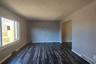 3469 Misty Creek Dr, Erlanger, KY 41018 - Photo 2