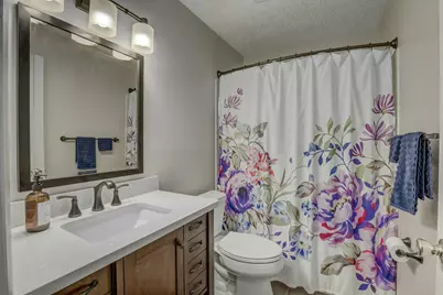 100 Creekwood Drive #8, Wilder, KY 41071 - Photo 12