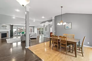 250 Ridgepointe Dr, Cold Spring, KY 41076 - Photo 1