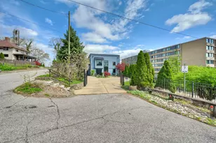 300 View Pl, Covington, KY 41011 - Photo 2