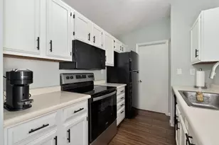 70 Creekwood Dr, Wilder, KY 41071 - Photo 6