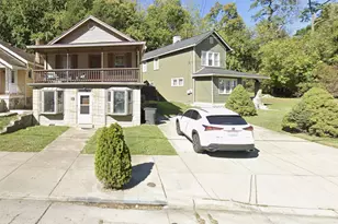 327 Covert Run Pike, Bellevue, KY 41073 - Photo 1