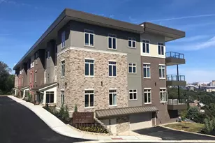 1150 Shavano Dr, Covington, KY 41011 - Photo 2