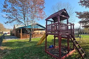 2591 Spring Mill Pl, Burlington, KY 41005 - Photo 8