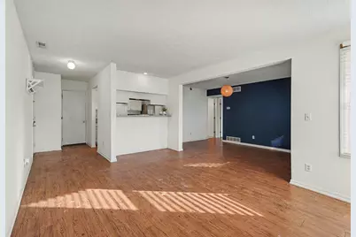 1140 Bellpointe, Bellevue, KY 41073 - Photo 2