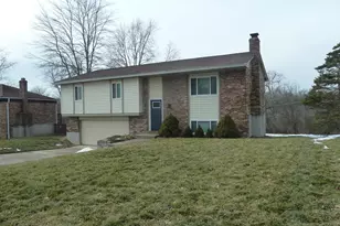 784 Woodview Dr, Edgewood, KY 41017 - Photo 1