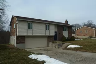 784 Woodview Dr, Edgewood, KY 41017 - Photo 2