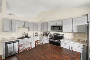 461 Ripple Creek Dr, Elsmere, KY 41018 - Photo 4