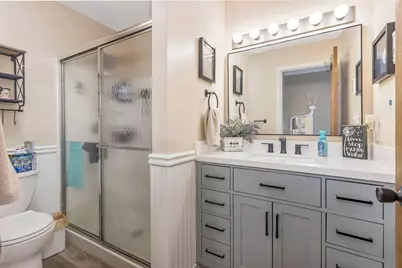 90 Creekwood Drive #4, Wilder, KY 41071 - Photo 14