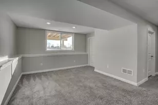 110 Churchill Dr, Williamstown, KY 41097 - Photo 12