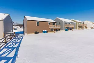 110 Churchill Dr, Williamstown, KY 41097 - Photo 16