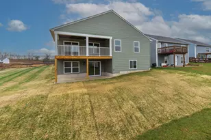 122 Churchill Dr Dr, Williamstown, KY 41097 - Photo 2