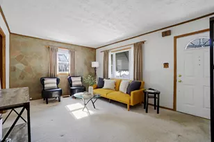 166 1/2 Sherman Ave, Fort Thomas, KY 41075 - Photo 2