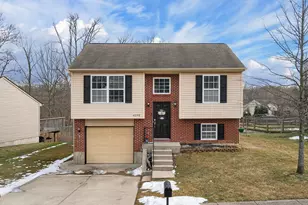 6592 Garcia Ct, Florence, KY 41042 - Photo 2