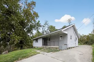 4828 Far Hills Dr, Independence, KY 41051 - Photo 2