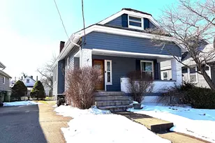 240 Stokesay St, Ludlow, KY 41016 - Photo 2