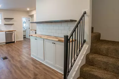 827 Dayton Street, Newport, KY 41071 - Photo 6