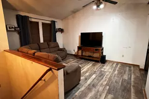 32 Pine Top Dr, Walton, KY 41094 - Photo 2