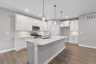 6886 Green Isle Ln, Union, KY 41091 - Photo 4