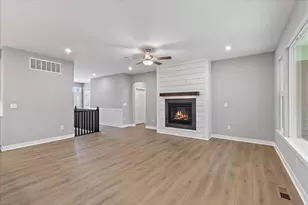 6886 Green Isle Ln, Union, KY 41091 - Photo 8