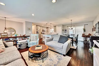 841 Niewahner Drive, Villa Hills, KY 41017 - Photo 2