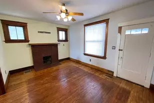 109 Daniels St, Covington, KY 41015 - Photo 2