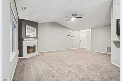 1624 Ashley Court #303, Florence, KY 41042 - Photo 6