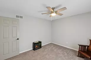 2225 Forest Lawn Dr, Florence, KY 41042 - Photo 22