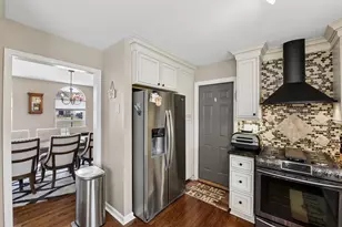 2225 Forest Lawn Dr, Florence, KY 41042 - Photo 14