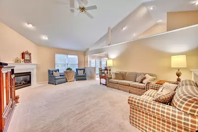 2736 Coachlight Lane, Burlington, KY 41005 - Photo 2