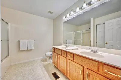 2736 Coachlight Lane, Burlington, KY 41005 - Photo 16