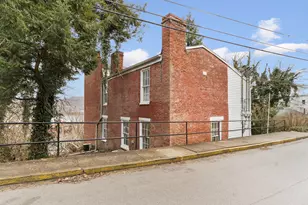 331 W 3rd St, Maysville, KY 41056 - Photo 38