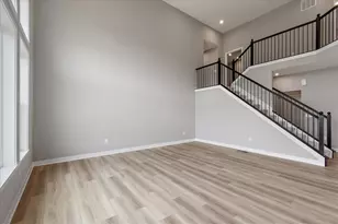3929 Circollo Dr, Covington, KY 41017 - Photo 8