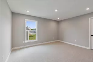3929 Circollo Dr, Covington, KY 41017 - Photo 24