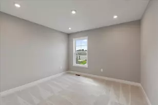 3929 Circollo Dr, Covington, KY 41017 - Photo 22
