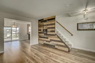 9258 Hawksridge Dr, Covington, KY 41017 - Photo 2