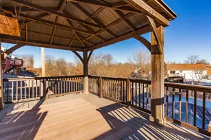 9258 Hawksridge Dr, Covington, KY 41017 - Photo 8