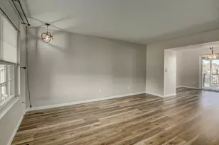 9258 Hawksridge Dr, Covington, KY 41017 - Photo 4