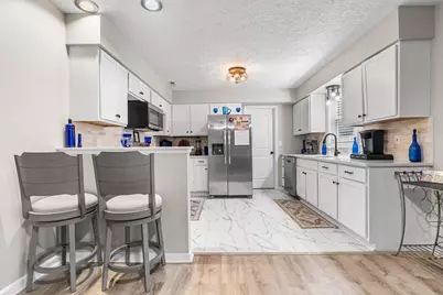 11126 Lakeview Drive, Union, KY 41091 - Photo 4