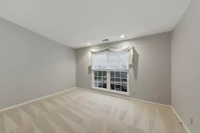 624 Truman Lane #105, Bellevue, KY 41073 - Photo 22