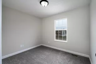 118 Belmont Ct, Williamstown, KY 41097 - Photo 14