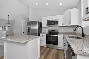 122 Belmont Ct, Williamstown, KY 41097 - Photo 6