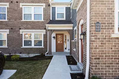 648 Foxhill Drive #9-203, Crescent Springs, KY 41017 - Photo 2