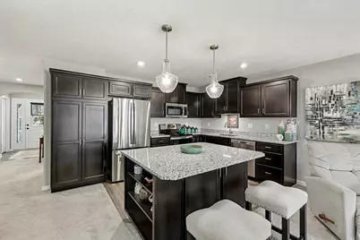 648 Foxhill Drive #9-203, Crescent Springs, KY 41017 - Photo 6