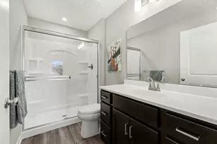 648 Foxhill Dr, Crescent Springs, KY 41017 - Photo 12