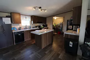 21 James St, Williamstown, KY 41097 - Photo 8