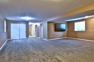 354 Keegan Ct, Burlington, KY 41005 - Photo 14